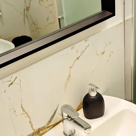 Apartament Nuovissimo - La Marmotta *